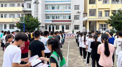 柳城县东泉镇西安中学环境
