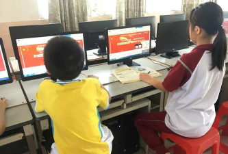 西南街道第八小学环境