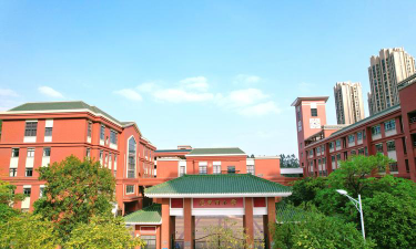 范罗冈小学环境
