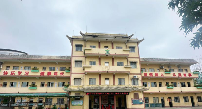 荷塘镇塔岗小学环境