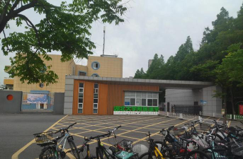 湖北大学附属小学环境