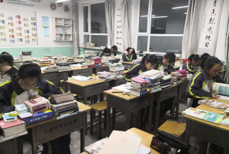 沁县册村镇册村中学校环境