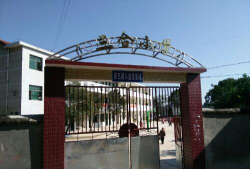 武汉市洪山区三合小学环境