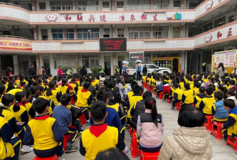 会城南园小学环境