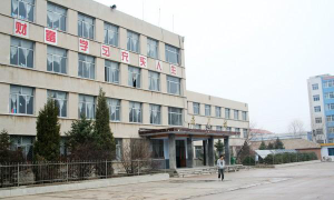 丰宁县凤山一中环境