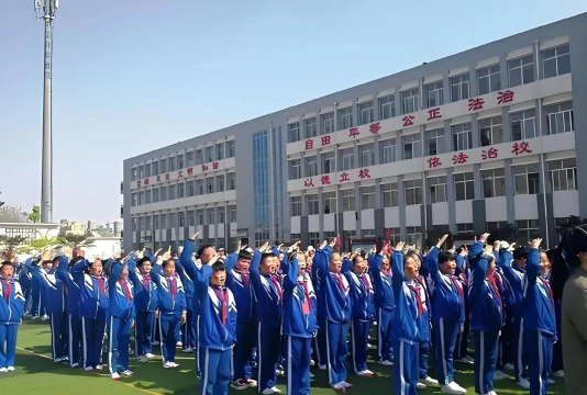 文峰区南关小学环境