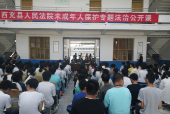 和顺县义兴镇兴才中学环境
