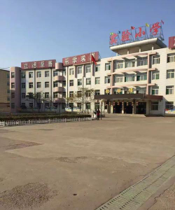 和顺县李阳镇李阳中学环境