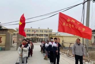 龙安区马投涧乡王二岗中心小学环境