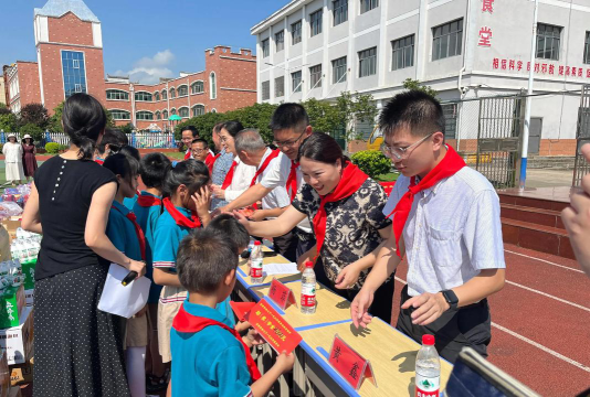 寿阳县上湖乡上湖初级中学校环境