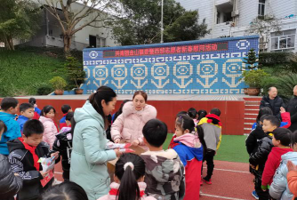 大足县希望小学幼儿园环境
