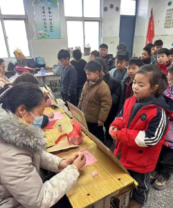 汤阴县任固镇中心小学环境