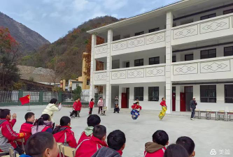 郧西县羊尾镇郭家中心小学环境