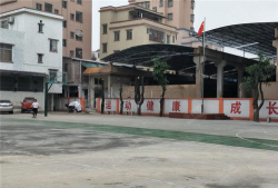 沙坪镇越塘小学环境