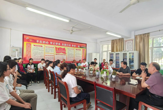 埝掌中学环境