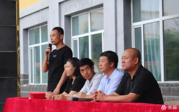 四家子初级中学环境