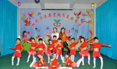 汕头市潮南区仙城镇英才幼儿园环境