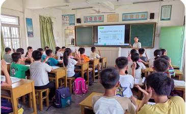 遂溪县黄略镇蚕村小学环境