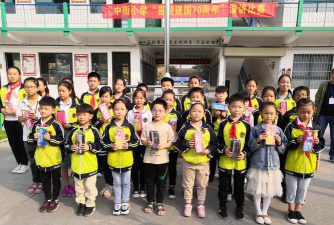 新乡县小吉镇中街小学环境