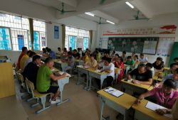 湛江市海头镇坛上小学环境