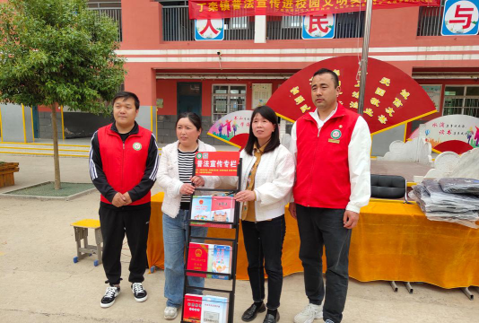 长垣县丁栾镇第一中心小学环境