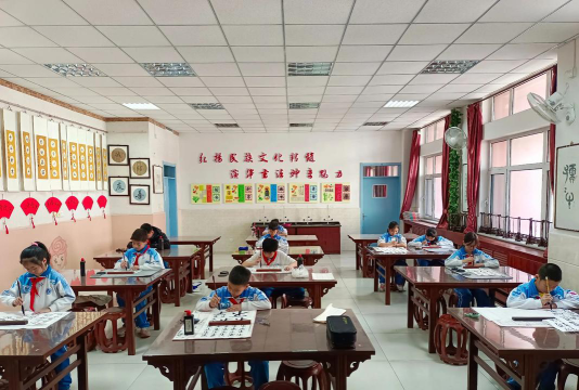 秦皇岛市海港区梦工坊艺术培训学校环境