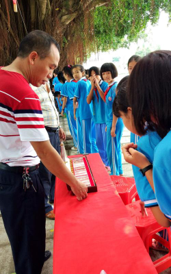 北坡中心小学环境