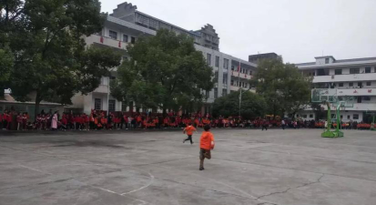 锦和镇中心小学环境