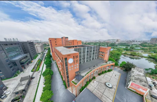 佛山市现代商贸技工学校环境