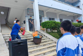 镇康县木场中学环境