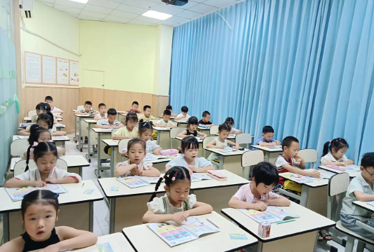湘乡市慧童培训学校有限公司环境