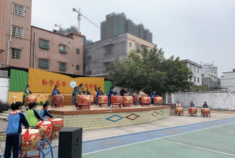 石角镇中心小学环境