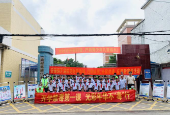 安铺第八小学环境