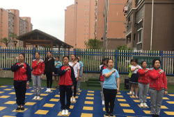 东山幼儿园户外活动场地