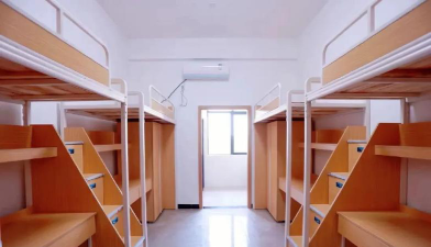 武汉东湖学院户外活动场地