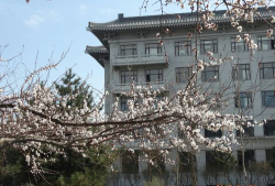 哈尔滨市南岗区国信政鑫文化培训学校有限公司户外活动场地