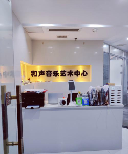 张掖市甘州区天籁艺术培训中心有限责任公司户外活动场地