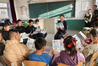 凤城市通远堡镇初级中学户外活动场地