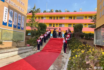 南华县五街初级中学户外活动场地