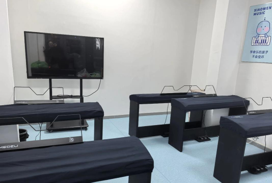 大庆高新区晓雯音乐培训学校有限公司户外活动场地