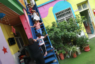 始兴县商业局商业幼儿园户外活动场地
