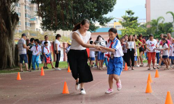 鼎湖区桂城中心小学户外活动场地