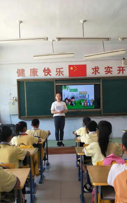 金沟子镇学校户外活动场地