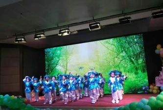 利津蒙特梭利婴幼园户外活动场地