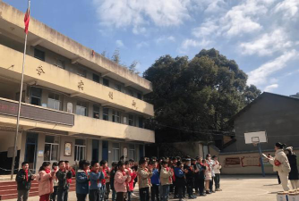 密溪林场密溪小学户外活动场地