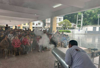宣恩县长潭河侗族乡中心小学户外活动场地