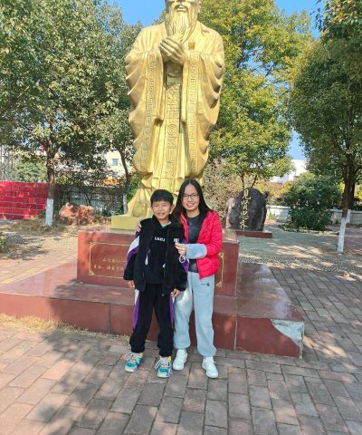 龙城镇二小户外活动场地