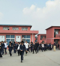 土左旗白庙子乡中学户外活动场地