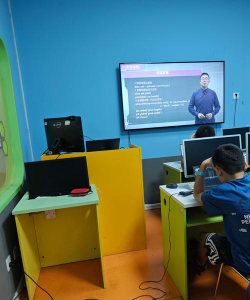 云浮市云城区爱学青少年编程培训有限公司户外活动场地