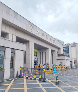 江西师范大学户外活动场地